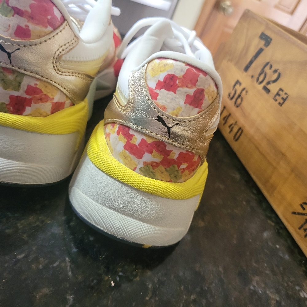 Womens puma Haribo gummy - Picture 9 of 11